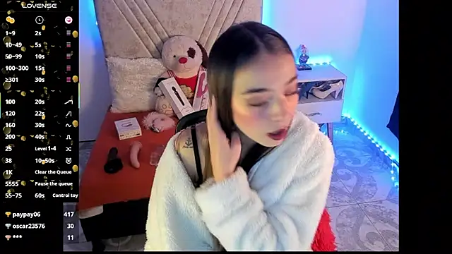 Mia_Victoria22 webcam