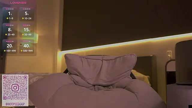 poorpornactor webcam