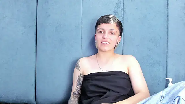 Megan_Thompson_ webcam