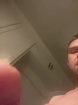 SitOnMyFace8426 webcam