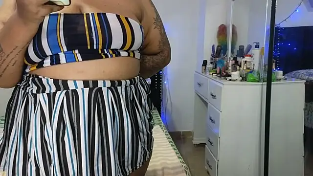 charlotte_077 webcam
