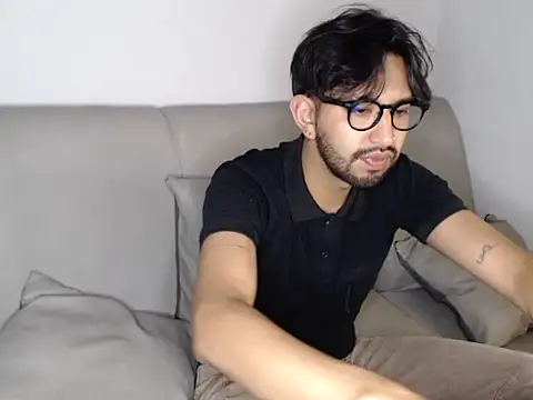 thomass1018 webcam