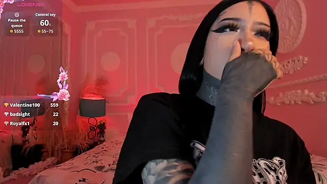 Kat_VonDe webcam
