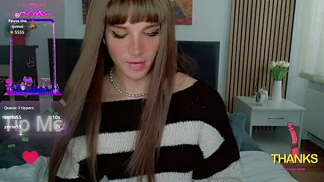 HelenSpellman webcam