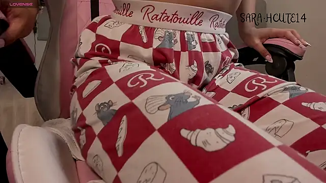 SarahCute14 webcam