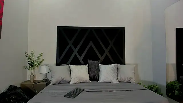 KAYLA_BATISTA webcam