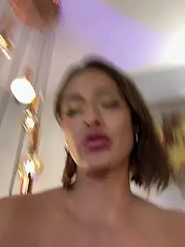 SofiaReyes1 webcam
