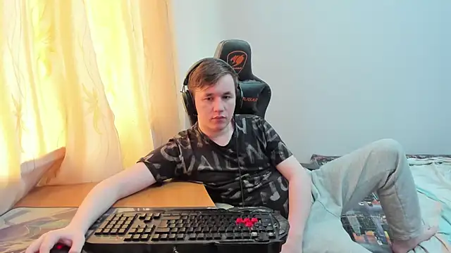 iliaskrislove webcam