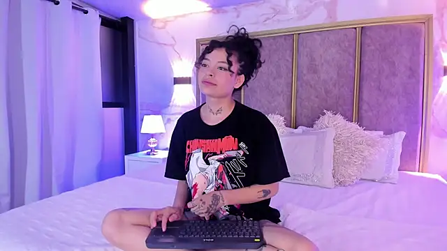KatherineGomez webcam