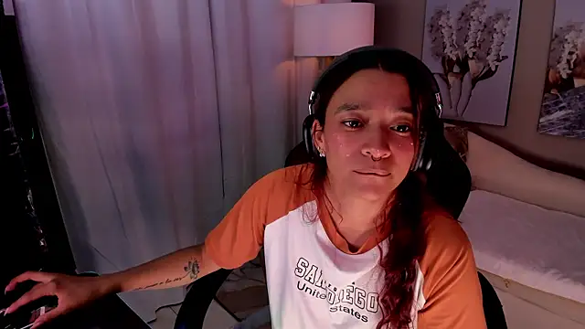 charlotte_bluee webcam
