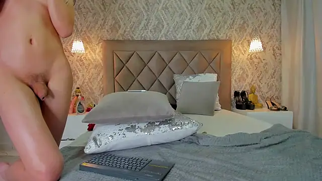 Lily_cooperr webcam