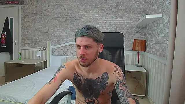 JonahShaw webcam