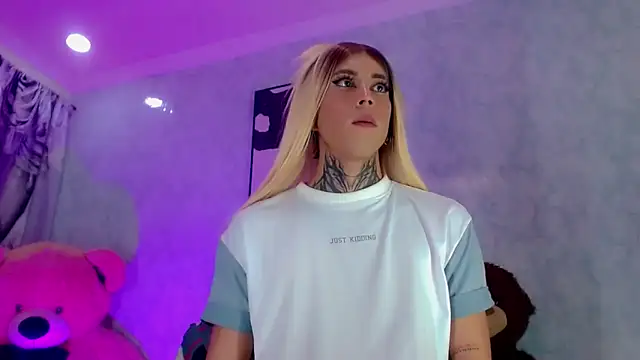 Julia_Bulette1 webcam