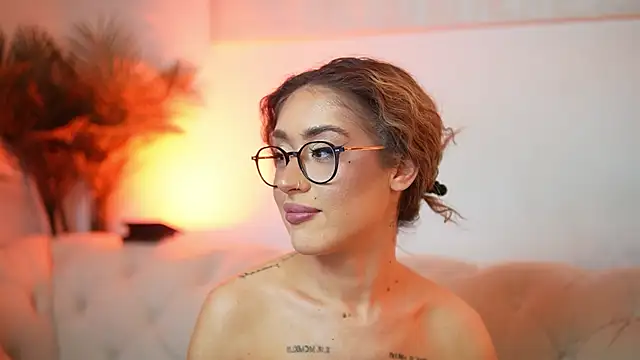 AileenKiss webcam