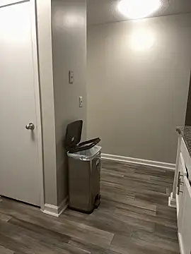 MadameMuse webcam