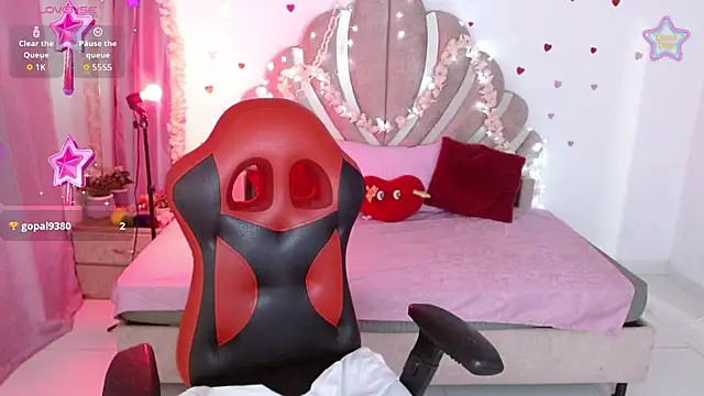 mia_fox666 webcam