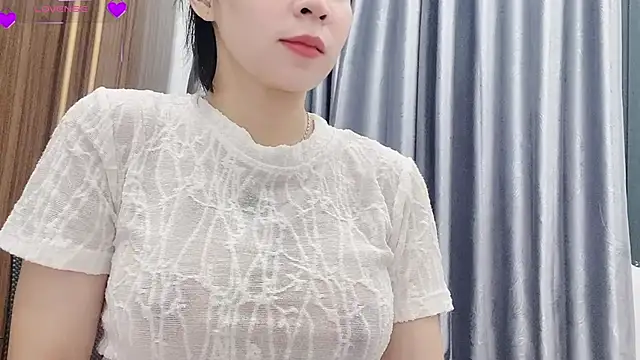 Ryo-Jisoo webcam