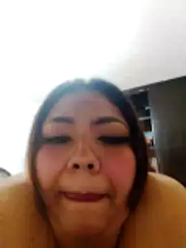 Izel_ webcam