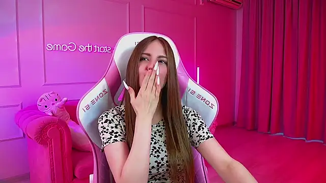 SofiaSarvains webcam