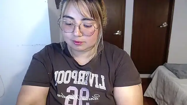 yini_angel webcam