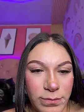 Megaan__More live cam on StripChat