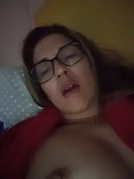 Watch sweet_tifani live on EroticFlix - High definition streams