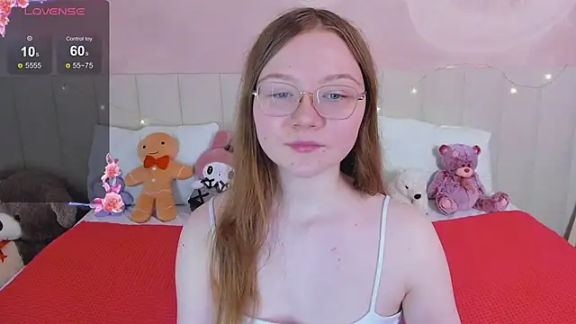 Mia_Yuri live cam on StripChat