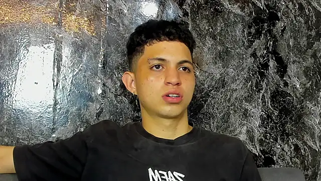 cameron_lux77