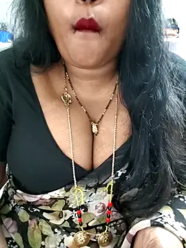 Swapna_1143 webcam