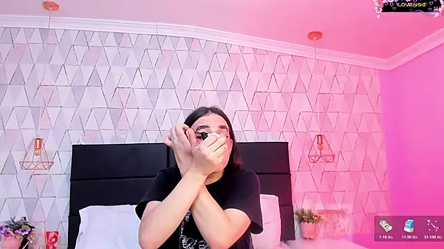 JustinePerry webcam