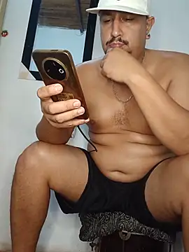 Tequilamaster live cam on StripChat