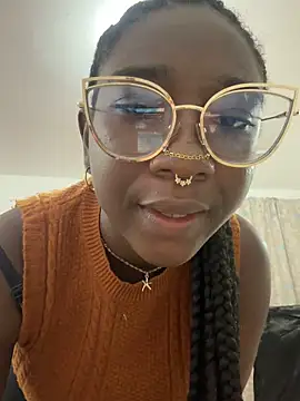 Watch ZahhyFrequency live on EroticFlix - High definition streams