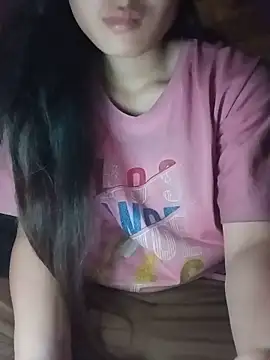 Hilary-123 webcam