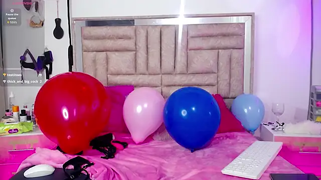 Bombom_Lux webcam