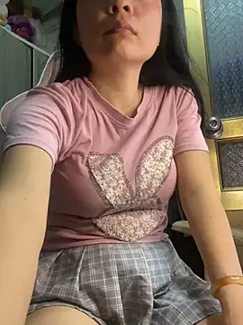 Ivy_Trix2 webcam