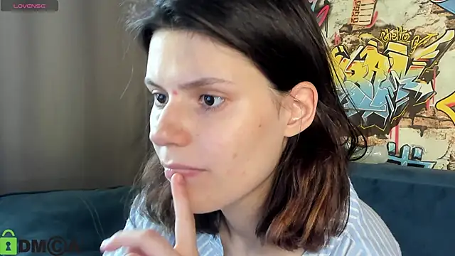 Kira_Be11 webcam