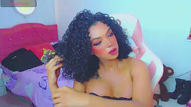 Tanedra_collings live cam on StripChat