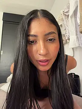 Sweetnaughtygirl_ live sex cam