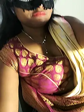 DIRTYSECRET_QUEEN_07 webcam