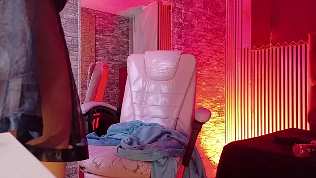 mia_hernnandez webcam