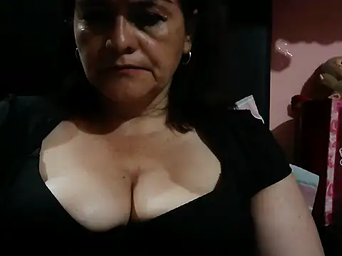 BiancaSteel webcam