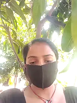 kajalbhabhi44 webcam