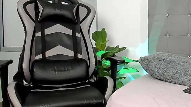 Ivy_Heat webcam