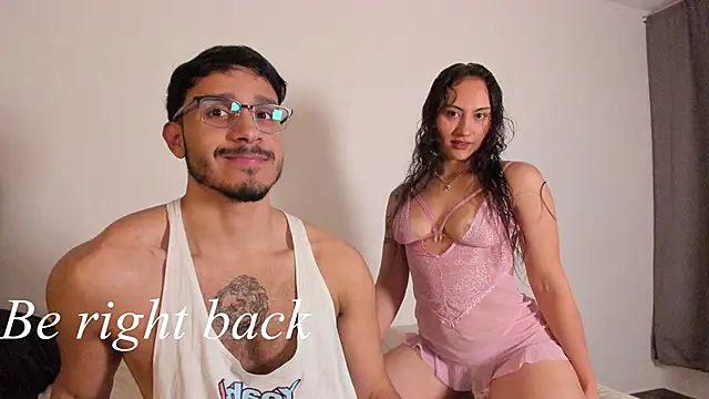 alphaandmuse webcam