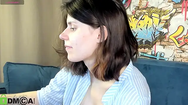 Kira_Be11 webcam