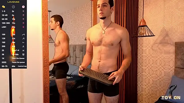 isaacblaze_ webcam
