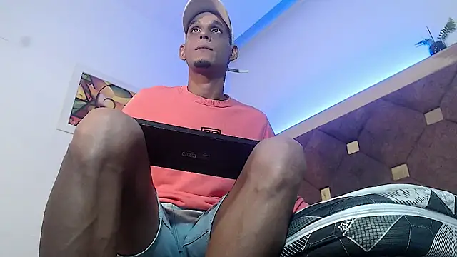 Brendt_Hotx webcam