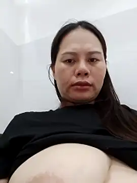 Watch Baby-ladyass20 live on EroticFlix - High definition streams
