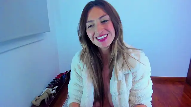 Watch Velourmuse live on EroticFlix - High definition streams