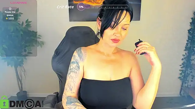 Watch Sara_Devills live on EroticFlix - High definition streams